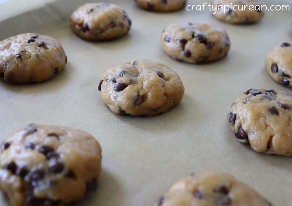 sourdough chocolate chip cookies raw