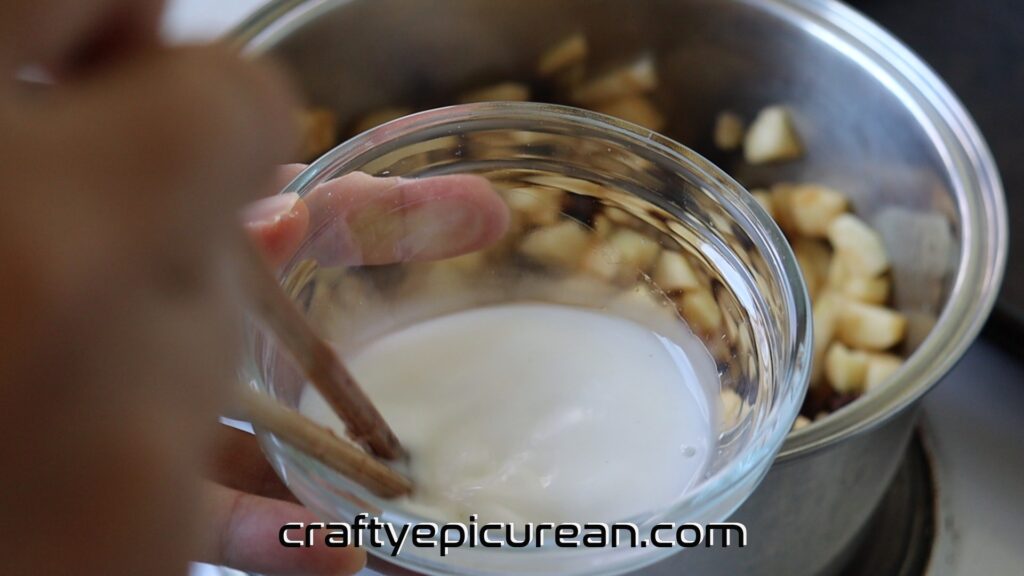 Making Cornflour Slurry